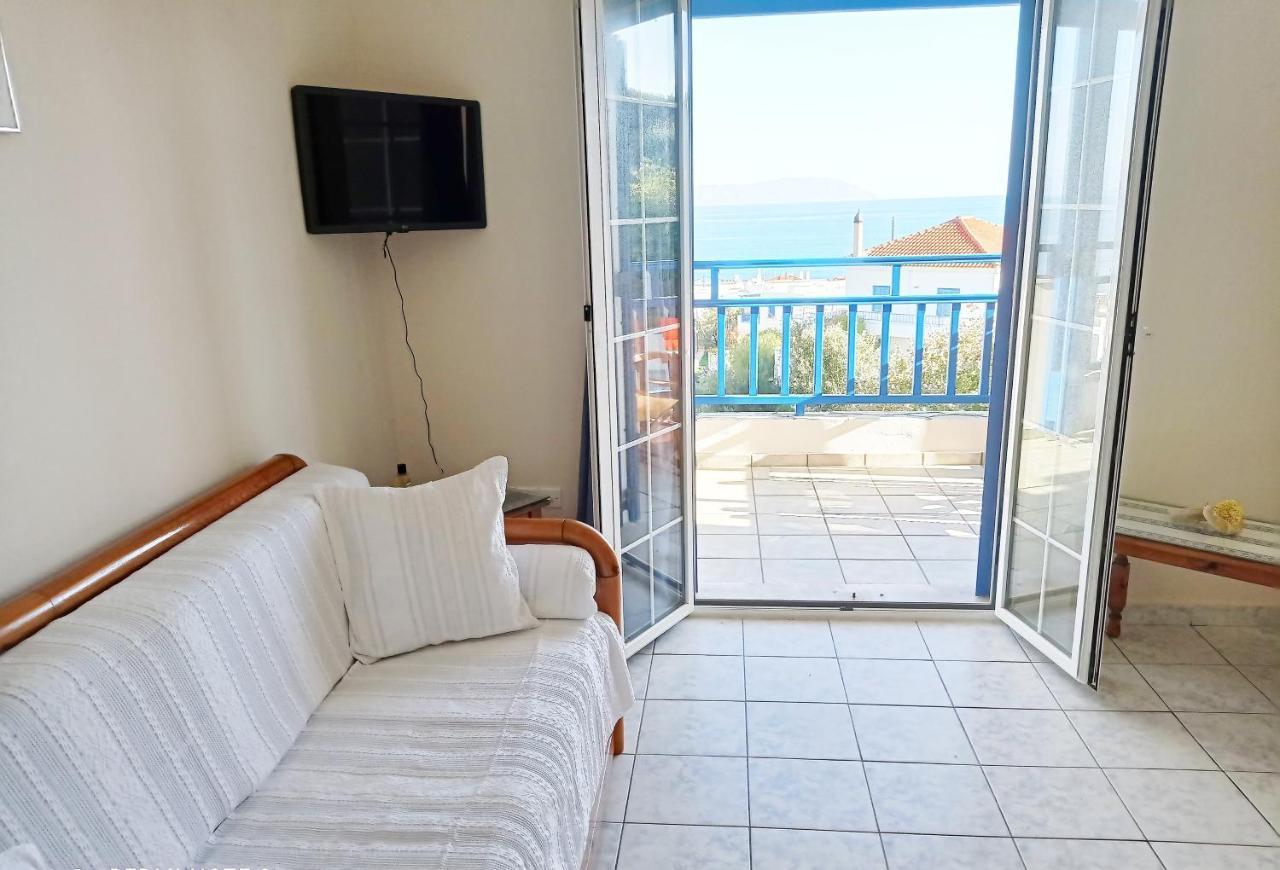 Evangelia House Sea View Apartments Agia Pelagia  Bagian luar foto